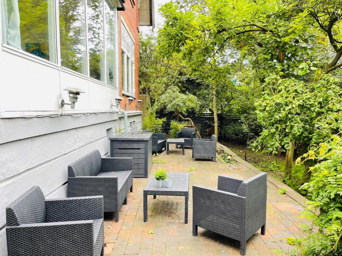 Aday - Aalborg Mansion - Big Apartment With Garden المظهر الخارجي الصورة