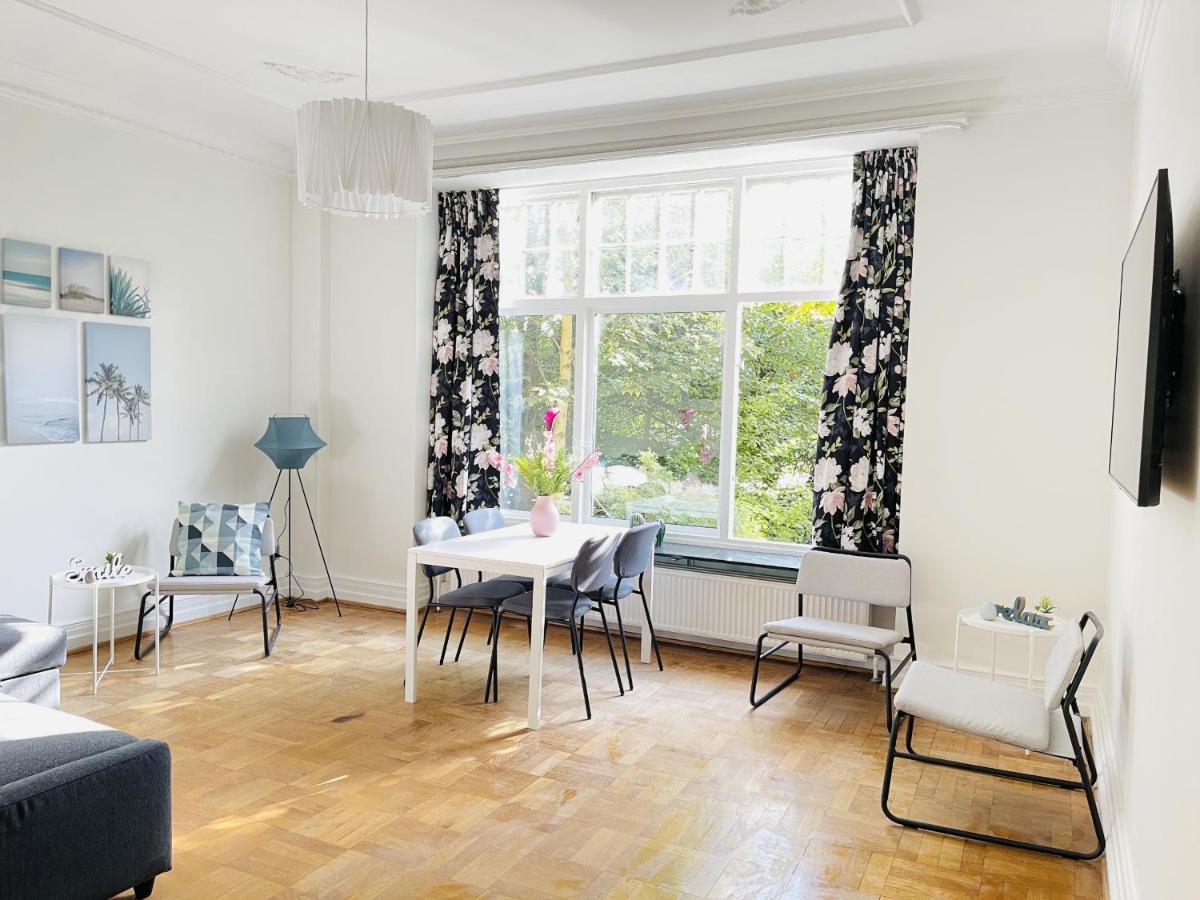 Aday - Aalborg Mansion - Big Apartment With Garden المظهر الخارجي الصورة